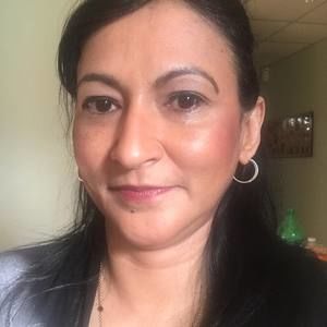 Meet your Posher, Bibi